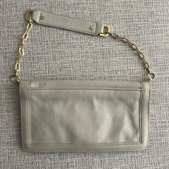 Tory Burch Reva Clutch in Cream - Picture 2 of 5